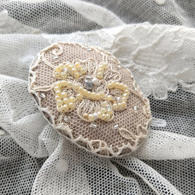 逆輸入 アンティークレース*ビーズ*刺繍*ブローチ*オーバル | iichi アクセサリー