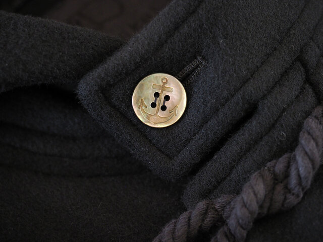 blanket ハマグリコート0.7漆黒 尾州 漆ボタン カシミヤ混ダッフル ハマグリコート0.7 漆黒 hmg-07B | 新見本工場 オンラインストア