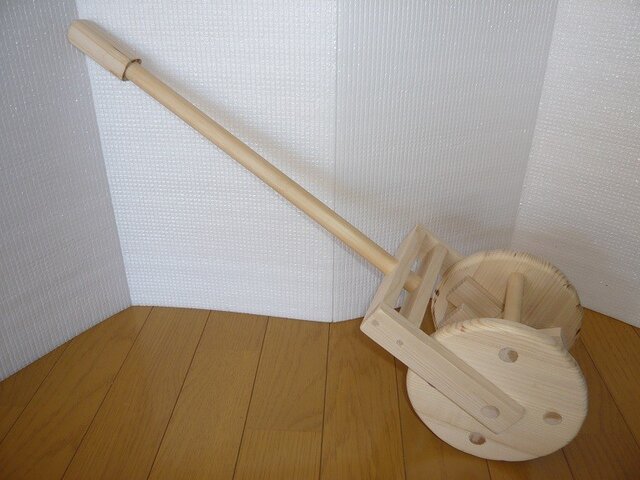 カタごろー(木製手押しローラー)の画像1枚目