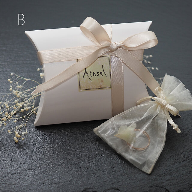 ヨッシーさま売約済み 二股かんざし〈Bouquet・金木犀・minimum