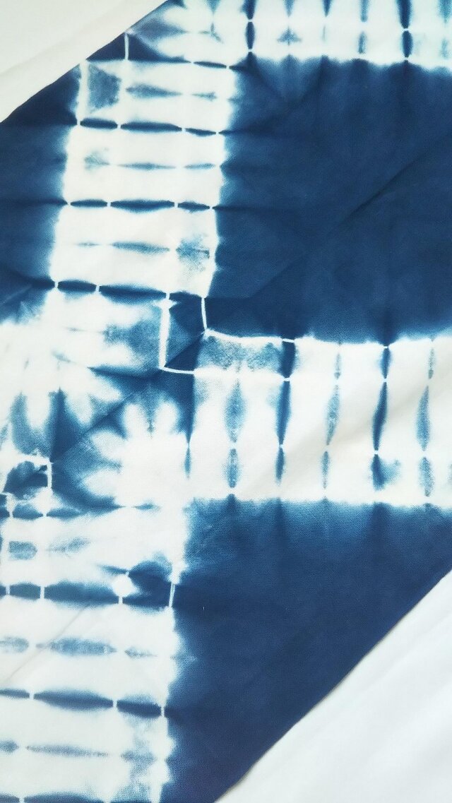 迫力の絞り藍染め布　大 迫力の絞り藍染め布 大