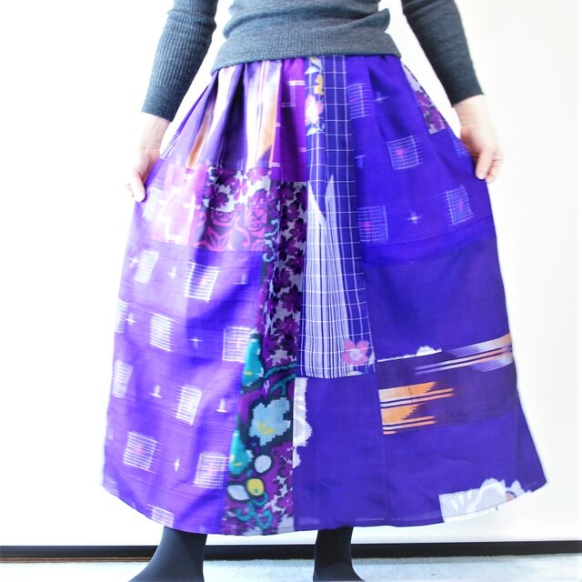 着物リメイク 紫系の銘仙でパッチワークスカート マキシ丈 | iichi 