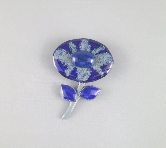 灰色と青の花 ラピスラズリの画像1枚目