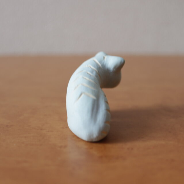 陶 彫刻 トラ 空シリーズ 絶滅危惧種 | iichi 日々の暮らしを心地よく