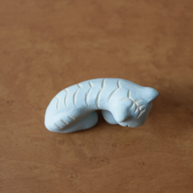 陶 彫刻 トラ 空シリーズ 絶滅危惧種 | iichi 日々の暮らしを心地よく