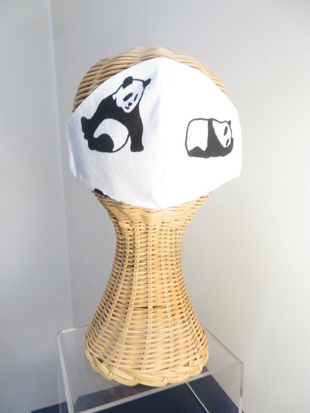 送料無料　パンダのマスクC