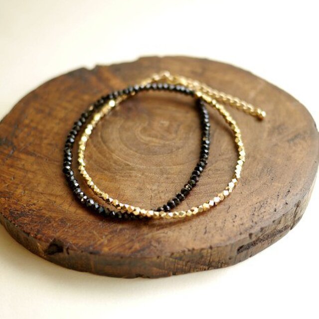 ブラックスピネル/ブラス2連ブレスレット 123