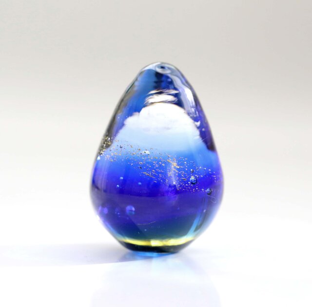 ガラスの雫の小さなオブジェ 「流星と夜明け」 | iichi 日々の暮らしを