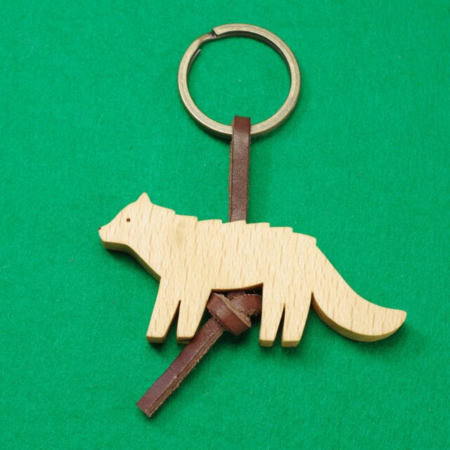 ニホンオオカミ / 狼　木のキーリング