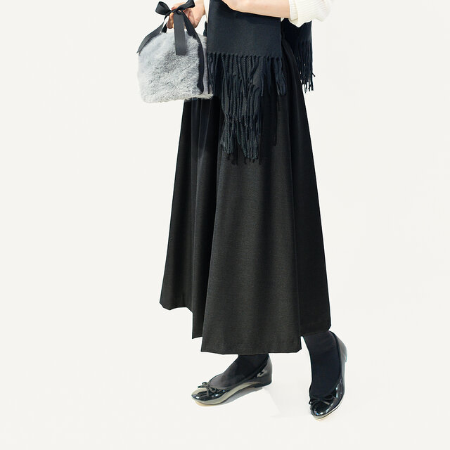 ●冬素材SALE・15％OFF● +3℃発熱 上質スカート フォーマルOK 黒／グレー／デニム色 ●FLAVIE●