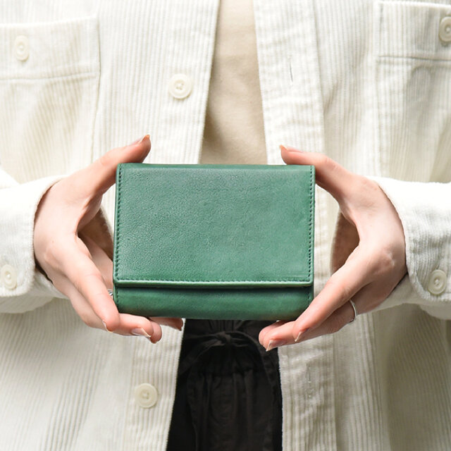 ミニ財布 レディース がま口 二つ折り グリーン  大容量 コンパクト