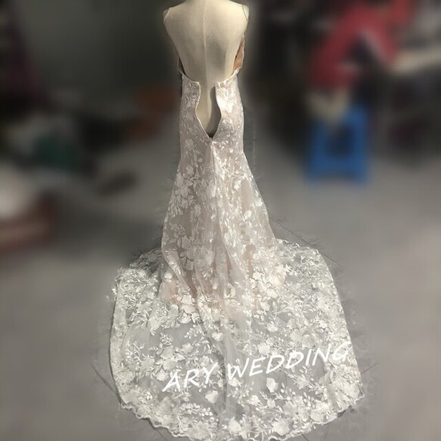 刺繍レース 背中開き ソフトマーメイドドレス 前撮り 結婚式/披露宴/挙式 | iichi ハンドメイド・クラフト作品・手仕事品の通販