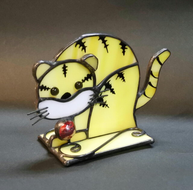 干支 寅 虎 トラ「とらくん」 ステンドグラス 置物 | iichi 日々の