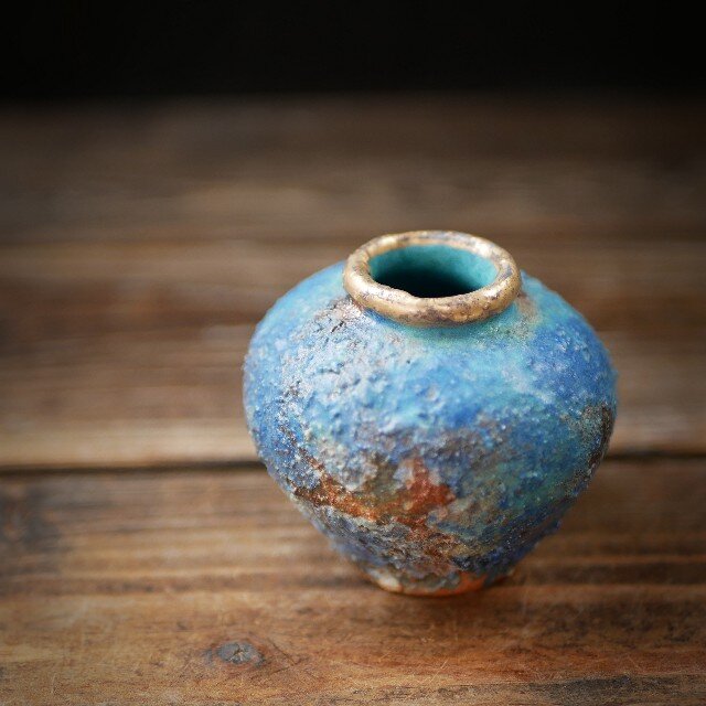 小さな青色弥生小壺 no.7