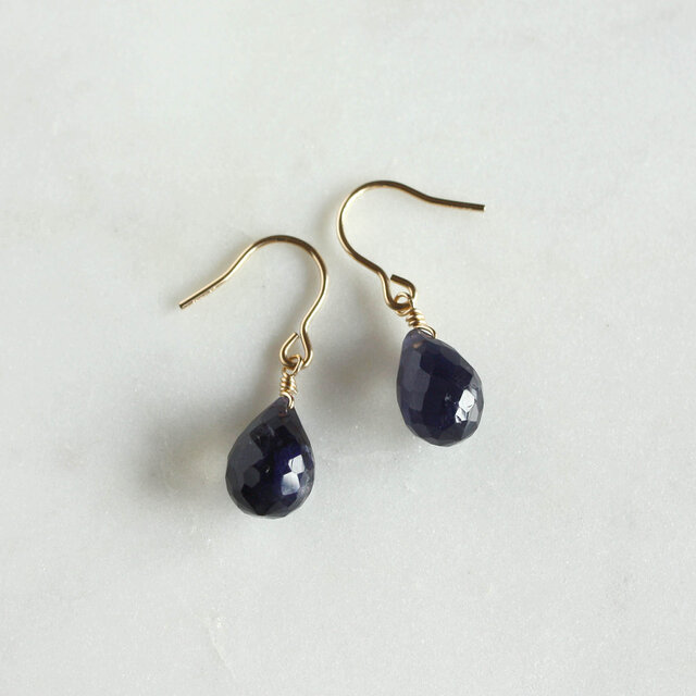 No. 794 アイオライトのピアス