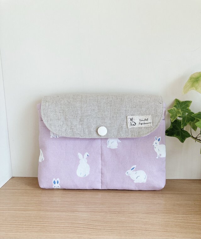 リネンふた付きポーチ（ベビーピンク白うさぎ）