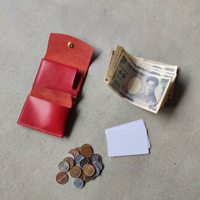 本革ヌメ革栃木レザーのコンパクトなミニ財布 お札を折らずに収納
