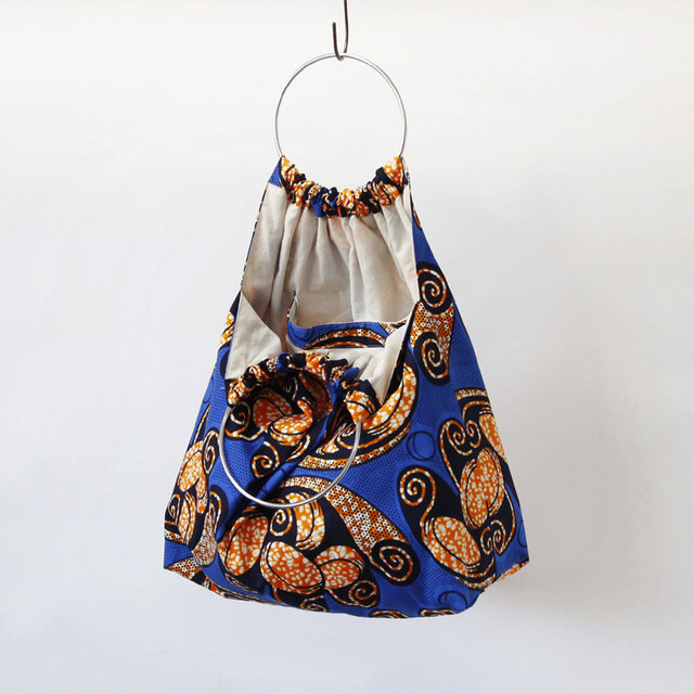 アフリカ布のリングハンドルバッグ｜大人可愛い お洒落 | iichi ハンドメイド・クラフト作品・手仕事品の通販