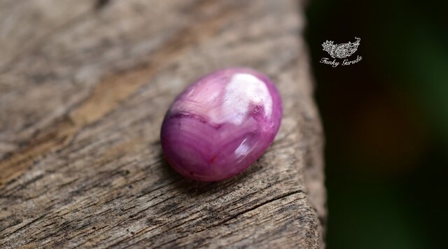 コランダムの層☆ルビー ルース rub031 | iichi 日々の暮らしを