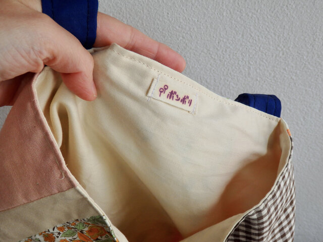 さらに値下げしました❗️)パッチワークバッグ（レイコワッペン付き