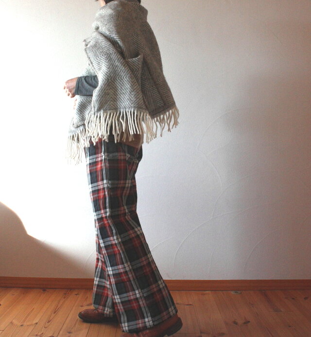 タータンチェックの大人のワイドマリンパンツ