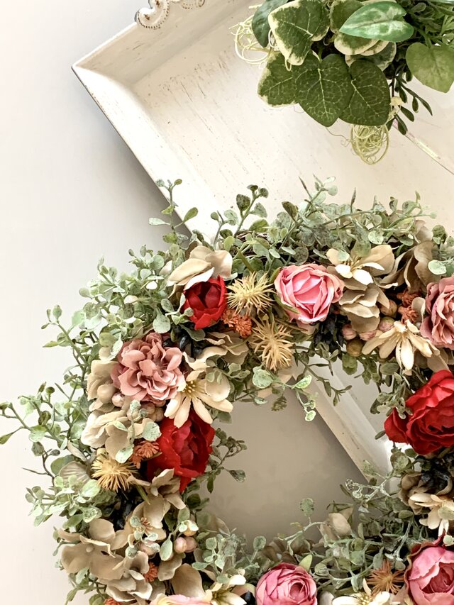 おしゃれで大人可愛いローズリース 玄関 ギフト アーティフィシャル