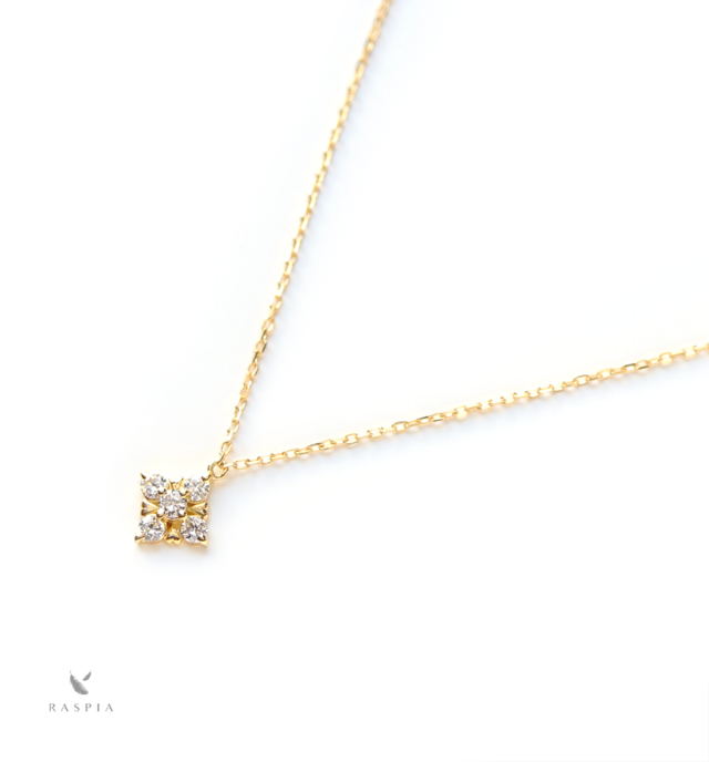 スクエアモチーフ ダイヤモンドのK18 ネックレス~Diamond collection~ | iichi  日々の暮らしを心地よくするハンドメイドやアンティークのマーケットプレイス