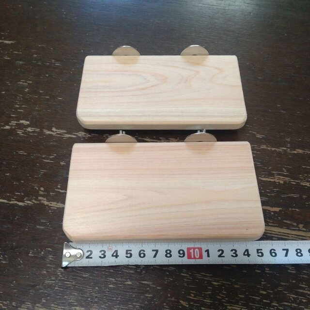 国産檜】四角い止まり木(8.5cm)（TOY-08-018)×2枚 | iichi 日々の