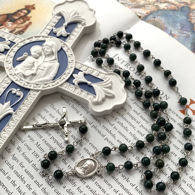 ブラッドストーンのロザリオ