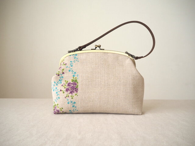 ◇1点限り◇ ビーズ刺繍がま口バッグ | iichi 日々の暮らしを心地よく