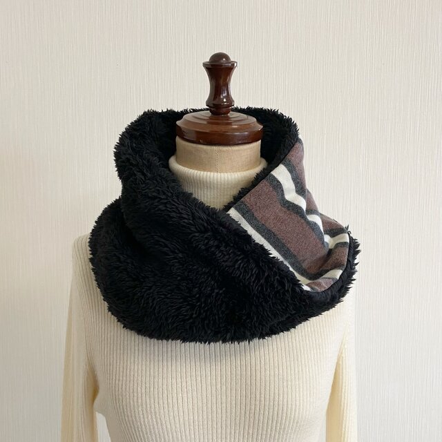 ふんわりモコモコ♡プードルボアとストライプ柄のスヌード♪
