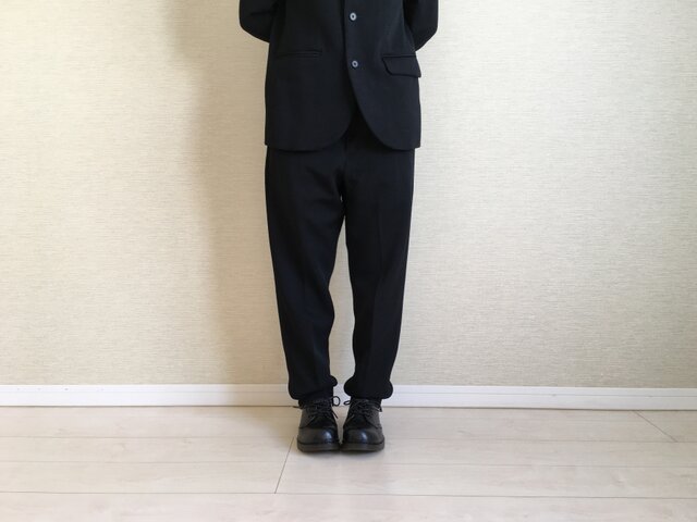 ブラックフォーマルのパンツの画像1枚目