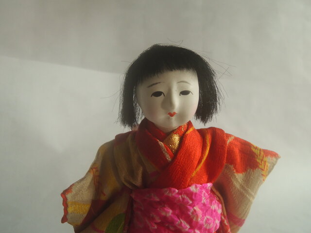 最高品質の 古い小さな市松人形 日々の暮らしを心地よくする iichi | その4 工芸品