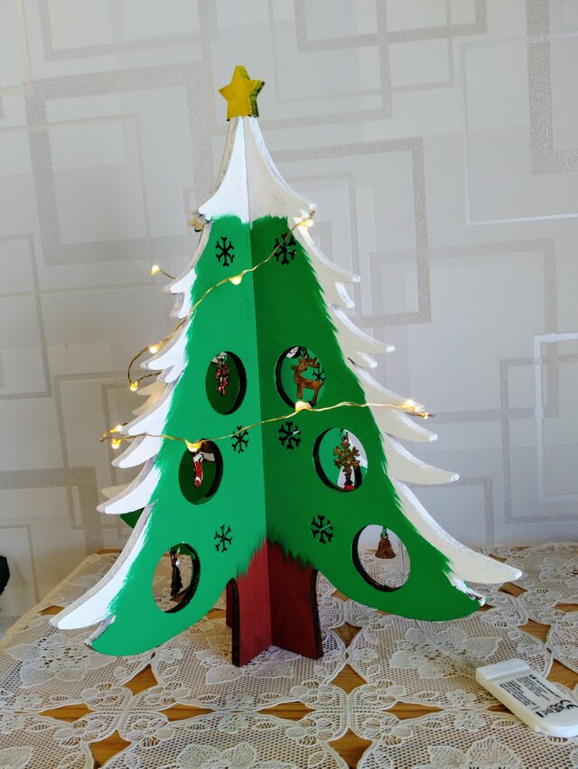 クリスマスツリー（木製） iichi 日々の暮らしを心地よくするハンドメイドやアンティークのマーケットプレイス