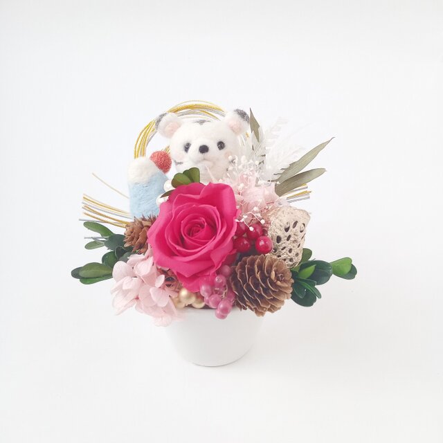 お正月の縁起物ミニアレンジメント初日の出富士山と寅さん　干支　アーティフィシャルフラワー　羊毛フェルト　