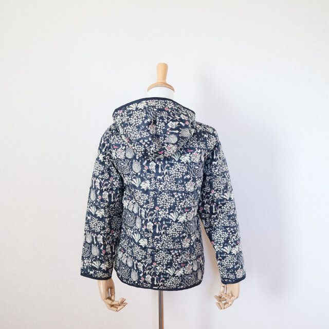 リバティ ヨシエのキルティングジャケット | iichi ハンドメイド・クラフト作品・手仕事品の通販