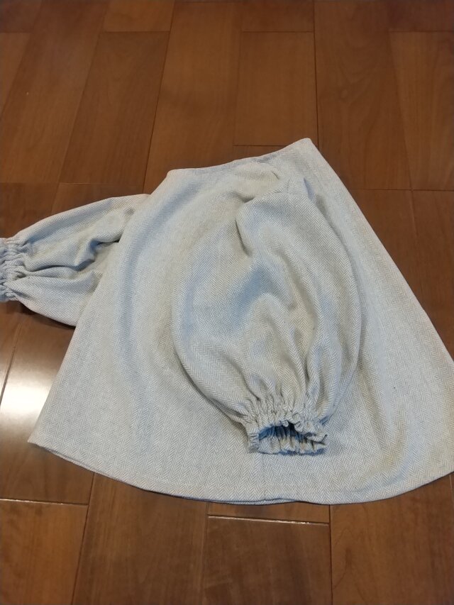 コットンツィードヘリンボーンのボリュームスリーブトップス