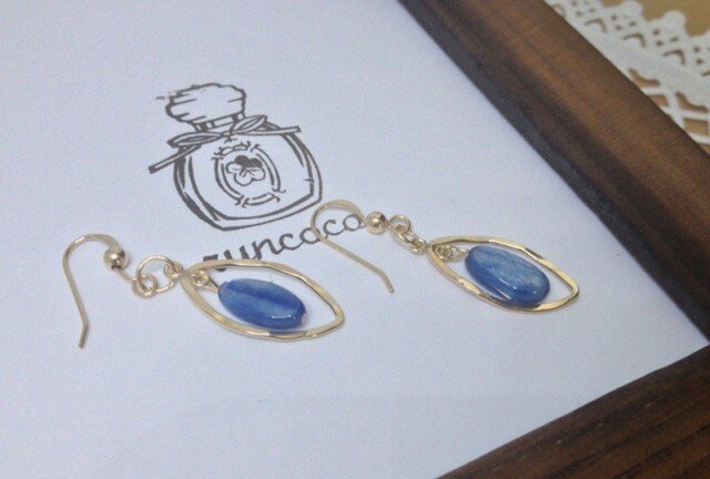 sold ★14kgf★カイヤナイトのピアス* blue*の画像1枚目