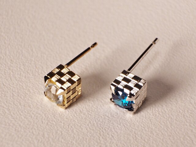 【み松】雨氣 貝繕いピアス他4点 雲間から覗く太陽。曇りのち輝く雨 ピアス E00096 | EMMA GRAND