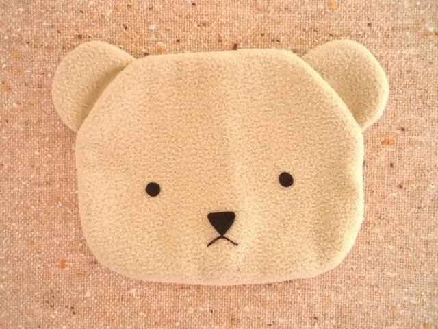 かわいいくま型カイロポーチの画像1枚目