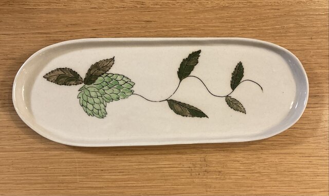 楕円皿 (ホップ柄) | iichi 日々の暮らしを心地よくするハンドメイドや