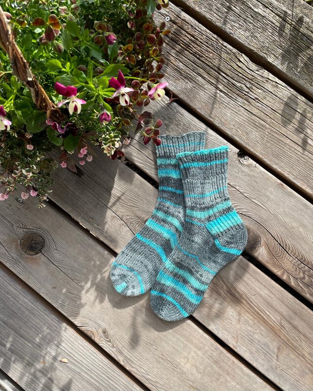 No.636 手編み靴下