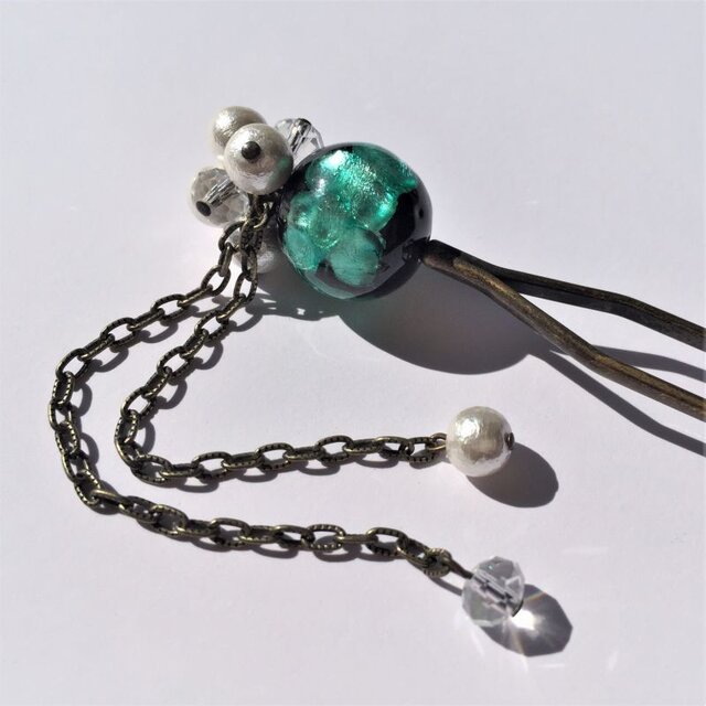 かんざし ホタルガラス ほたる玉の伝統的な二又簪 和装 エメラルドグリーン 緑