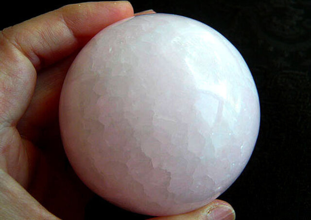 ピンクマンガンカルサイト・スフィア-c | iichi 日々の暮らしを