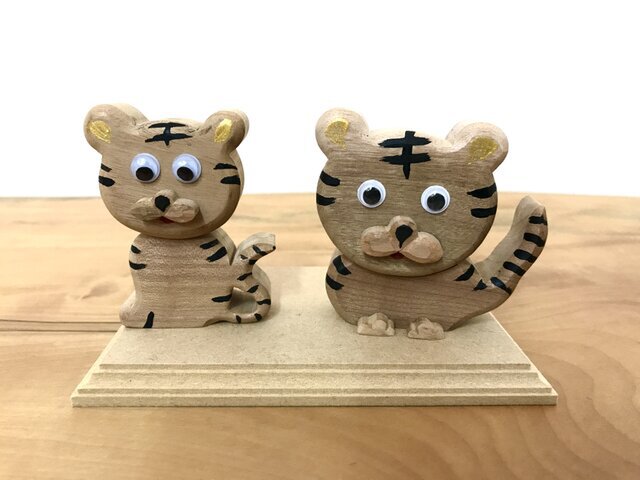 旧正月 かわいい木製 寅・虎・とらの置物 干支 2022年 《縁起物