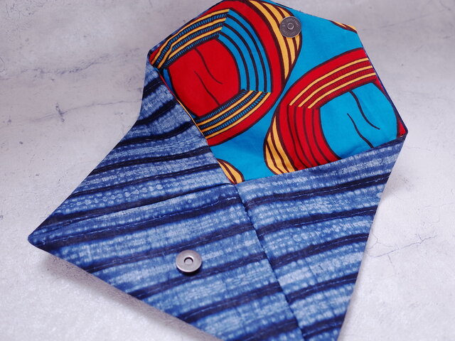 ヨルバ族藍染アディレ 数寄屋袋 (古帛紗付) | iichi 日々の