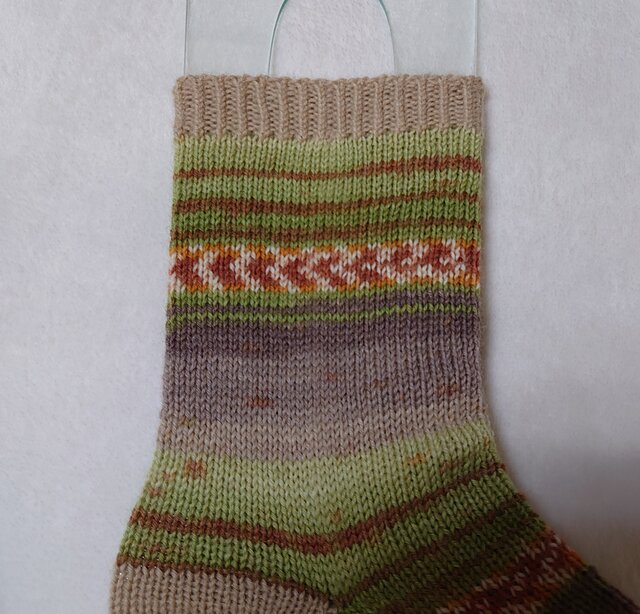 手編み靴下 opal KFS129 | iichi 日々の暮らしを心地よくする