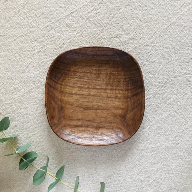 木のカクマル皿（ウォールナット）#KD-BW-02