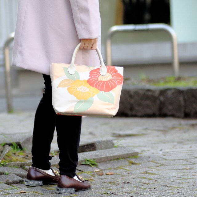 一閑張りバッグ 花柄古布 - 一閑張り工房 苺のおうち | minne