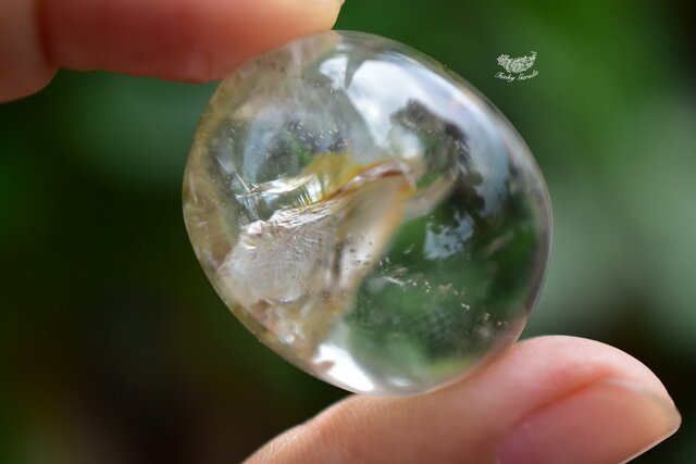 ライモナイト入り☆貫入水晶 クォーツインクォーツ 53 | iichi 日々の